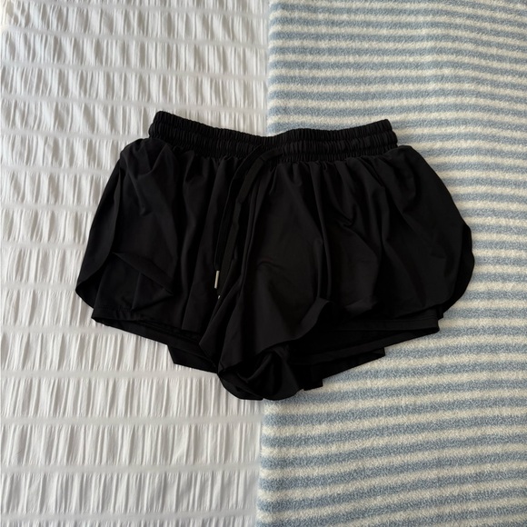 Flowy Shorts - Picture 3 of 6